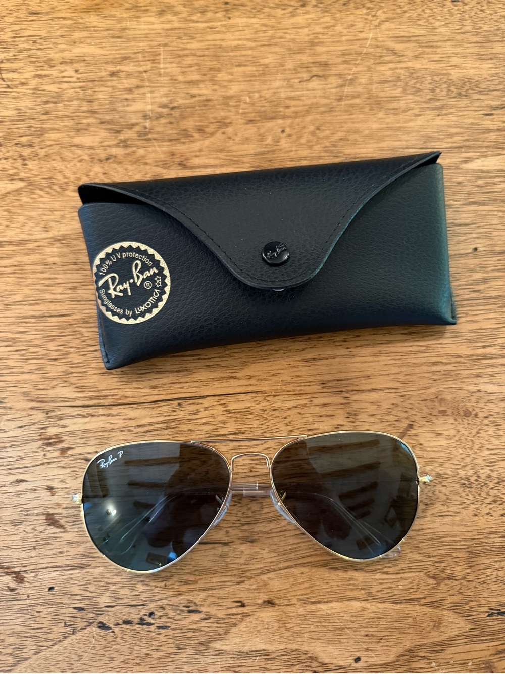 Ray-Ban Gold Frame Sunglasses with Green Lenses Polarized